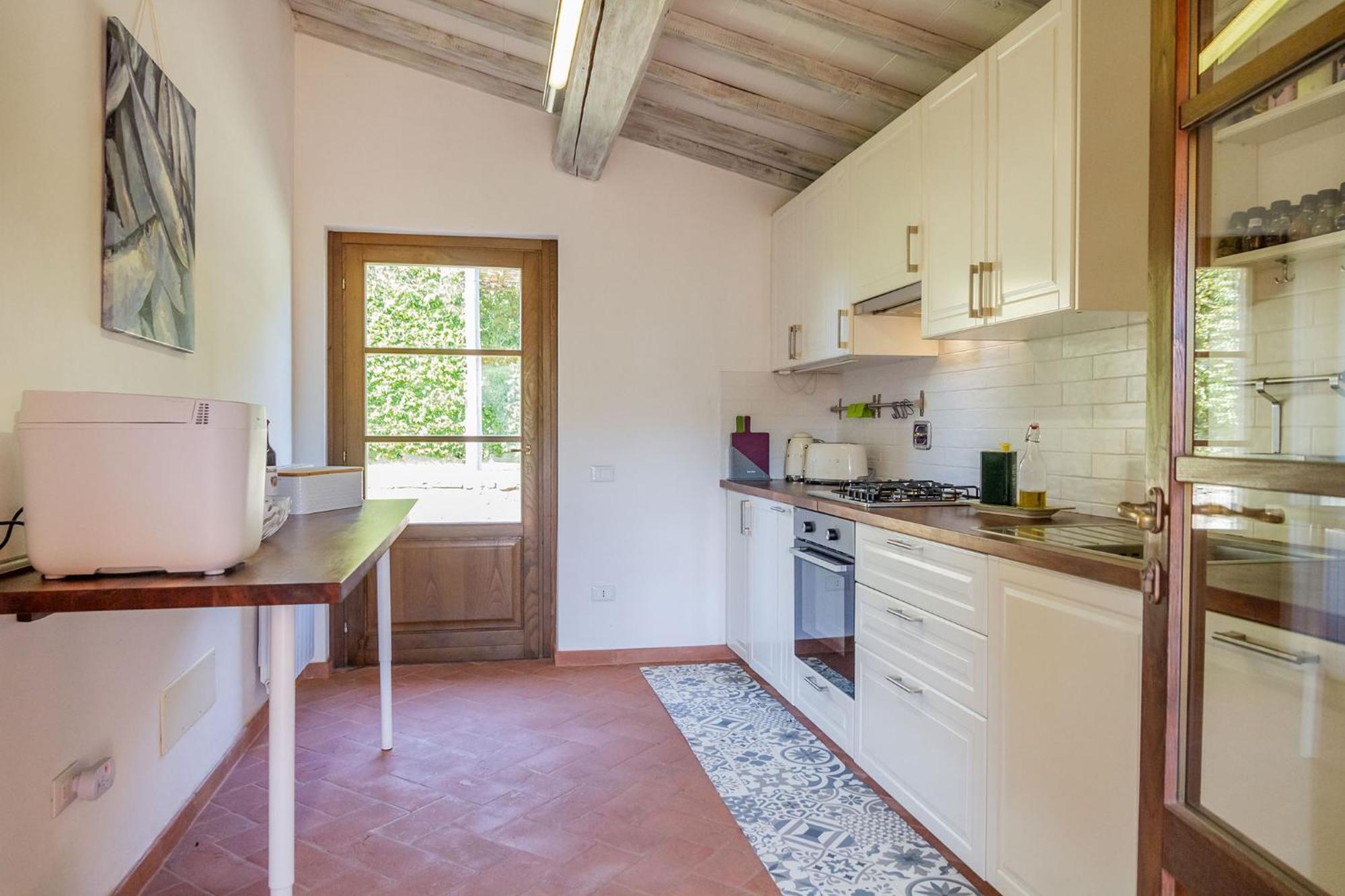 Home With A View In Scansano, Tuscany Экстерьер фото