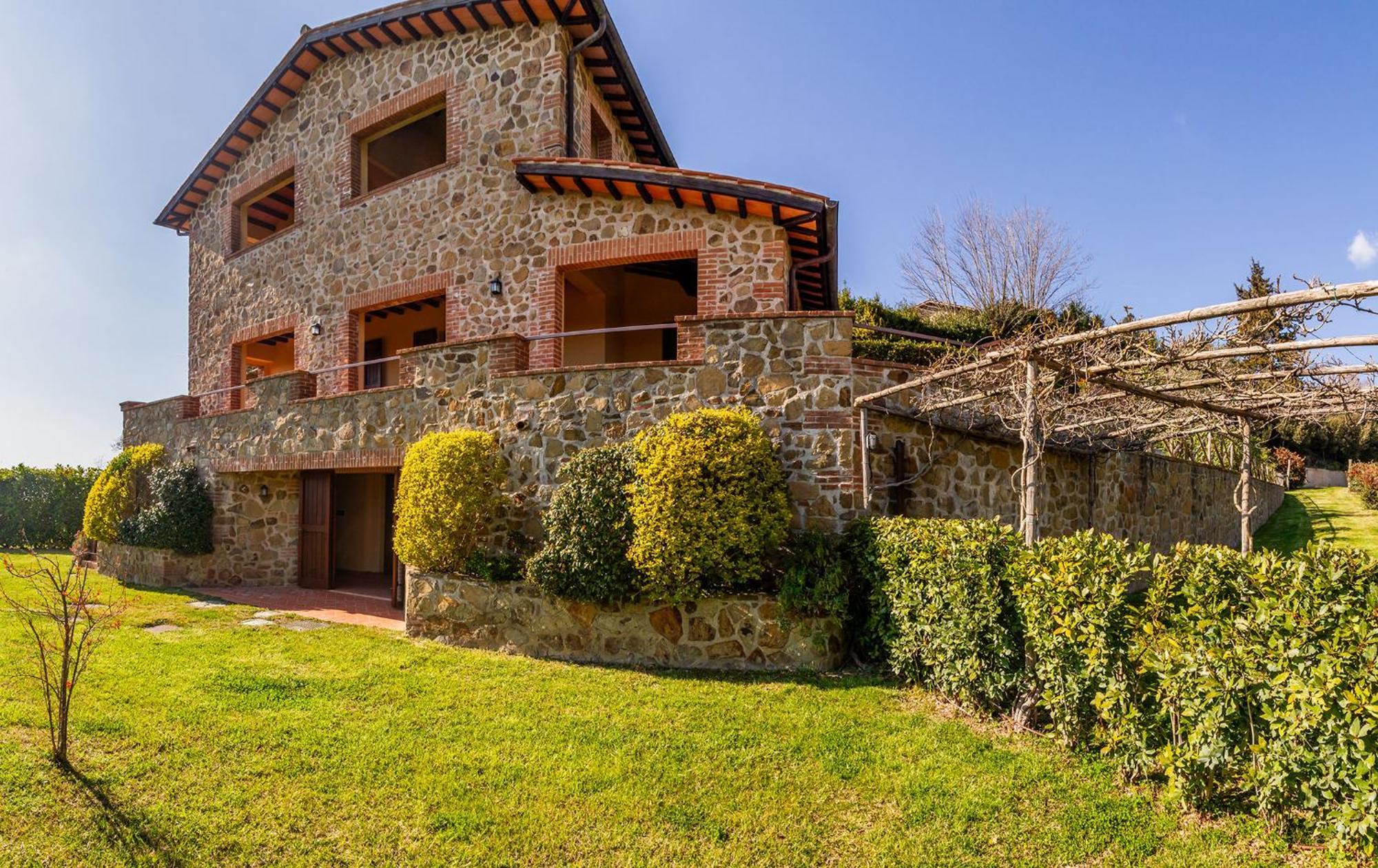 Home With A View In Scansano, Tuscany Экстерьер фото